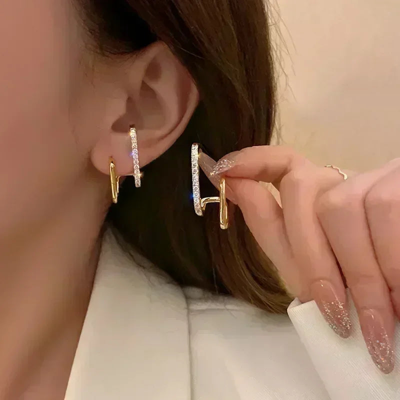 Charming Black Crystal Drop-shaped Pendant Earrings for Women