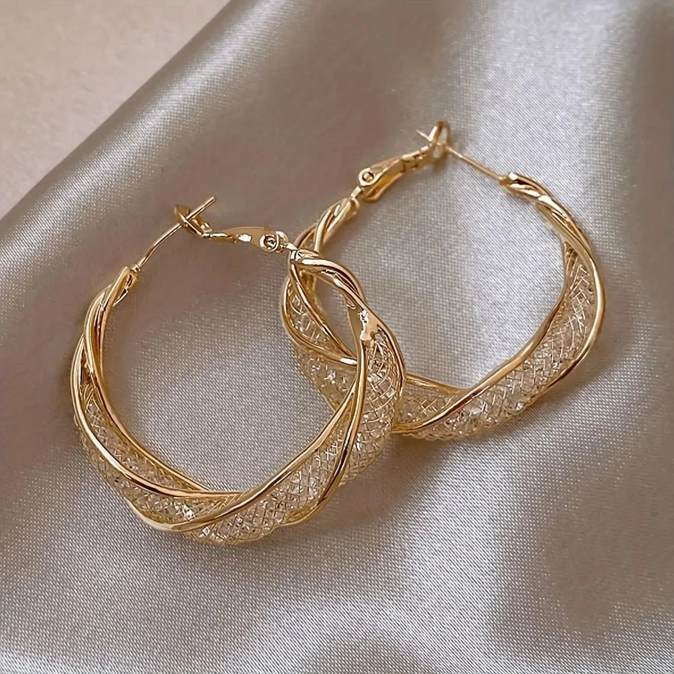 Exaggerate Shiny Mesh Design Hoop Earrings Iron Jewelry Rhinestones Inlaid Elegant Leisure Style