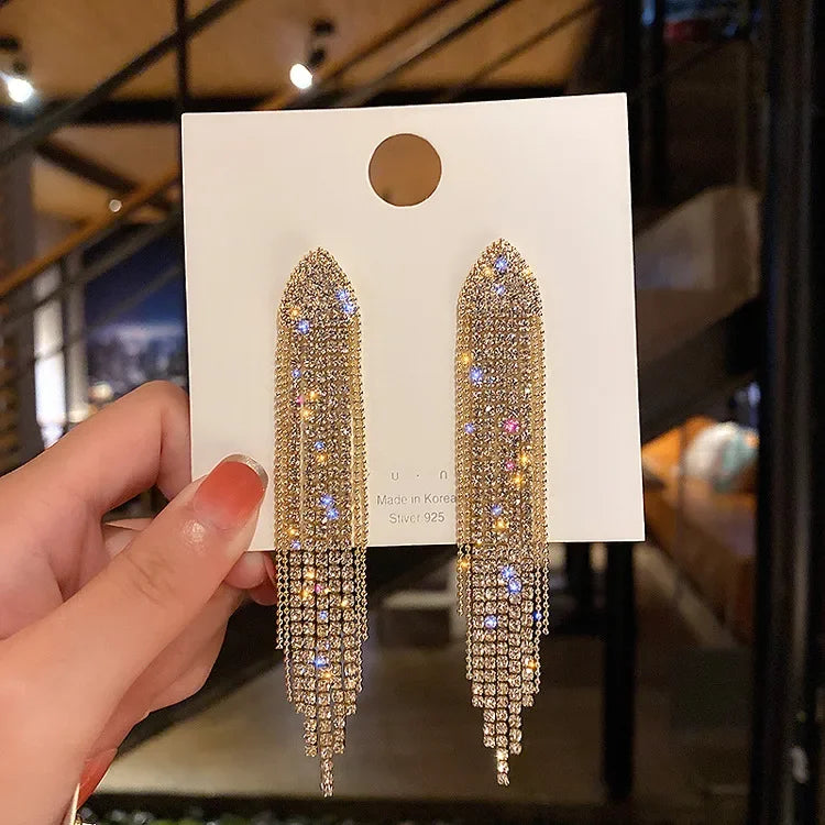 2024 New High-end Elegant Black Zircon Earrings for Women Fashionable Individuality Daily Accessory Party Jewelry Birthday Gifts