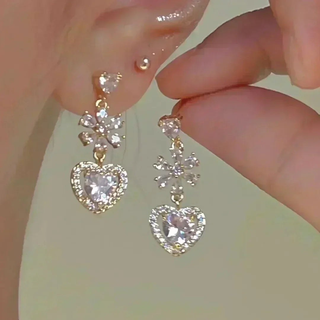 Charming Black Crystal Drop-shaped Pendant Earrings for Women