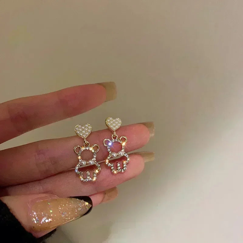 Charming Black Crystal Drop-shaped Pendant Earrings for Women