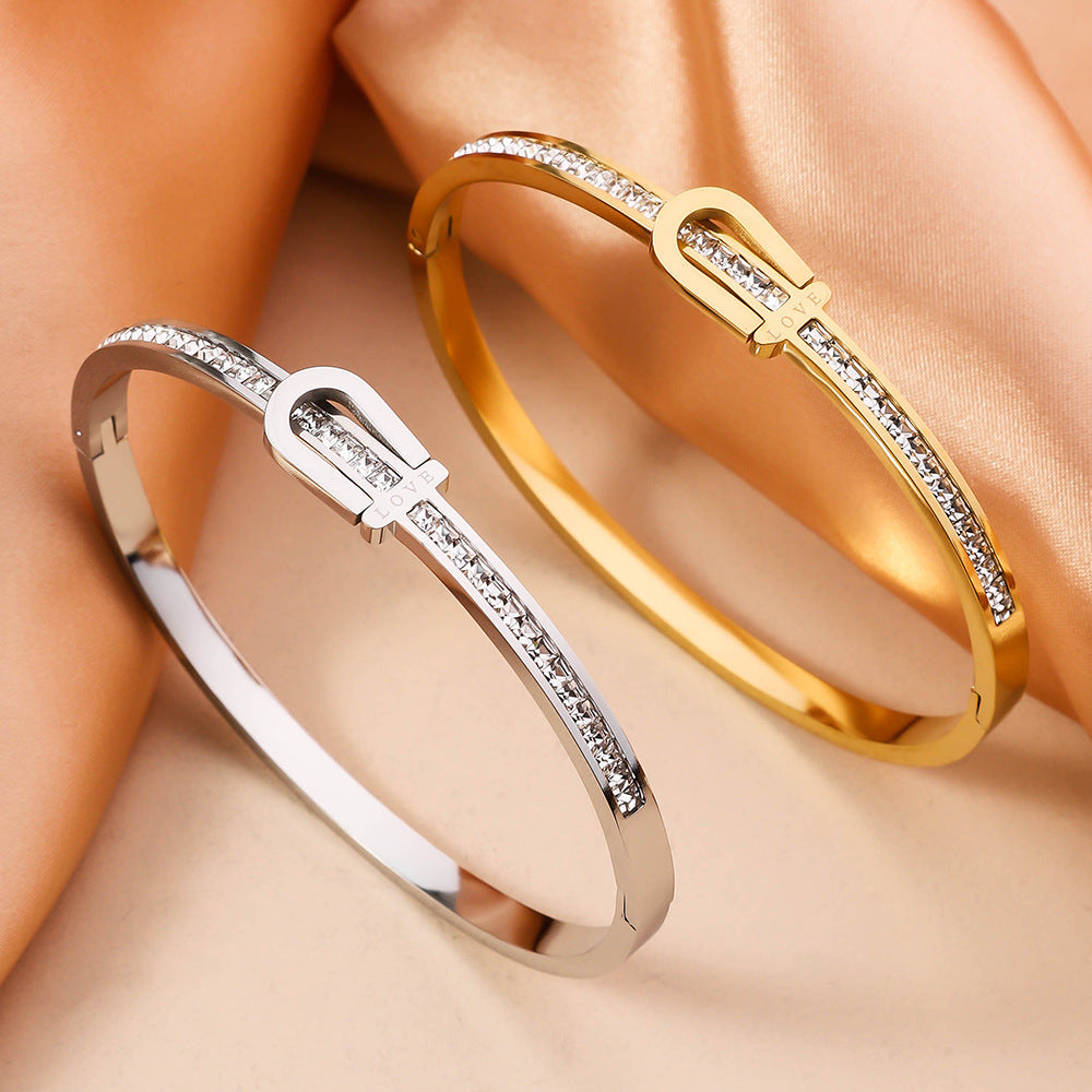 Exquisite Stainless Steel Bracelet Fashion Bracelet & Bangles For Women